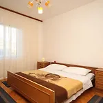 By The Sea Tkon, Pasman - 8410 Apartman *