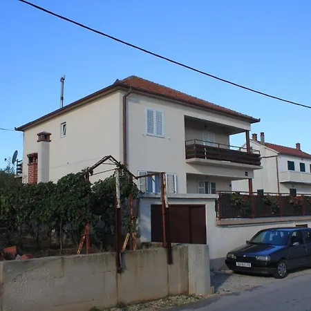 By The Sea Tkon, Pasman - 8410 Apartment *